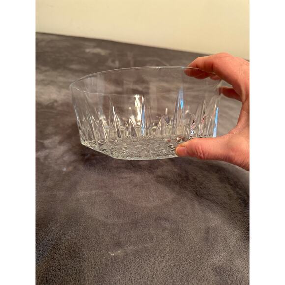 Vintage mid-century Arcoroc Starburst clear glass serving bowl "Diamant" pattern - Picture 3 of 7